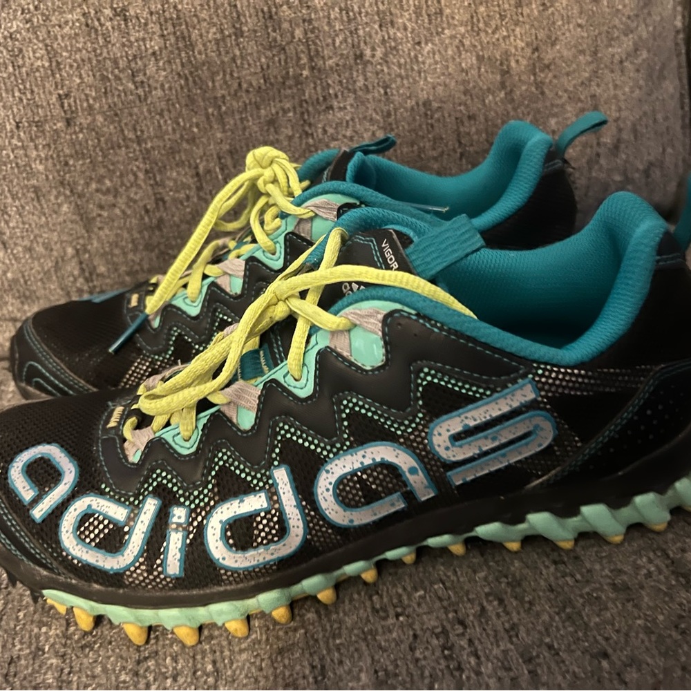 Adidas Vigor TR Women's Size 11 Black Turquoise Trail Running Shoes G66615